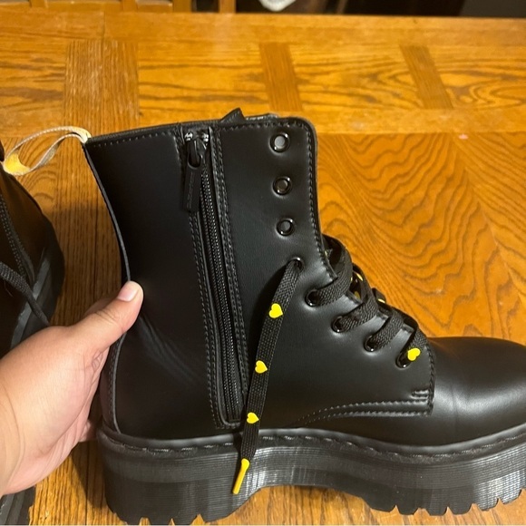 Dr. Martens Vegan Jadon II Boot Mono Platforms in Black Sz 12 Women's or Men 11 - Picture 8 of 14